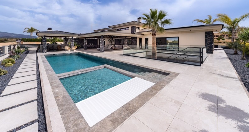 VILLA KS